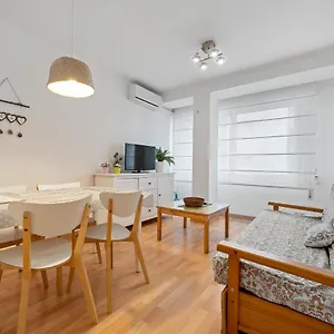 Hauzify I Torremar Apartamento
