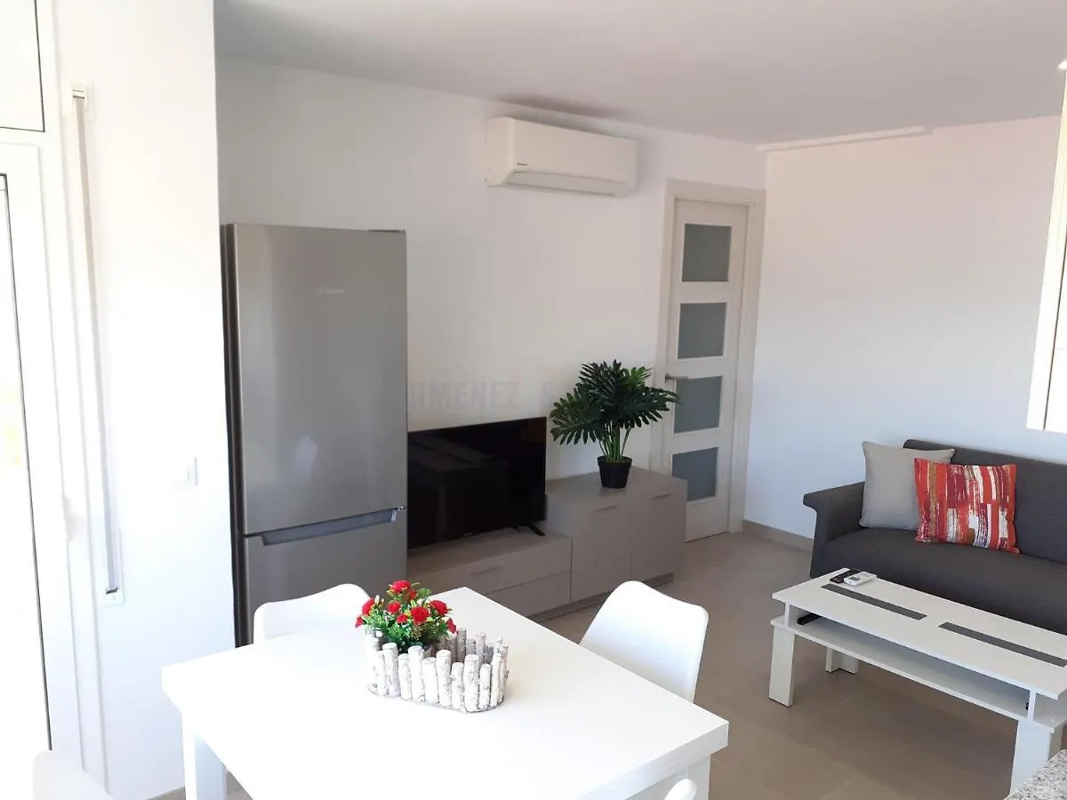 Apartamentos Dins Mar Apto. 5 토르뎀바라