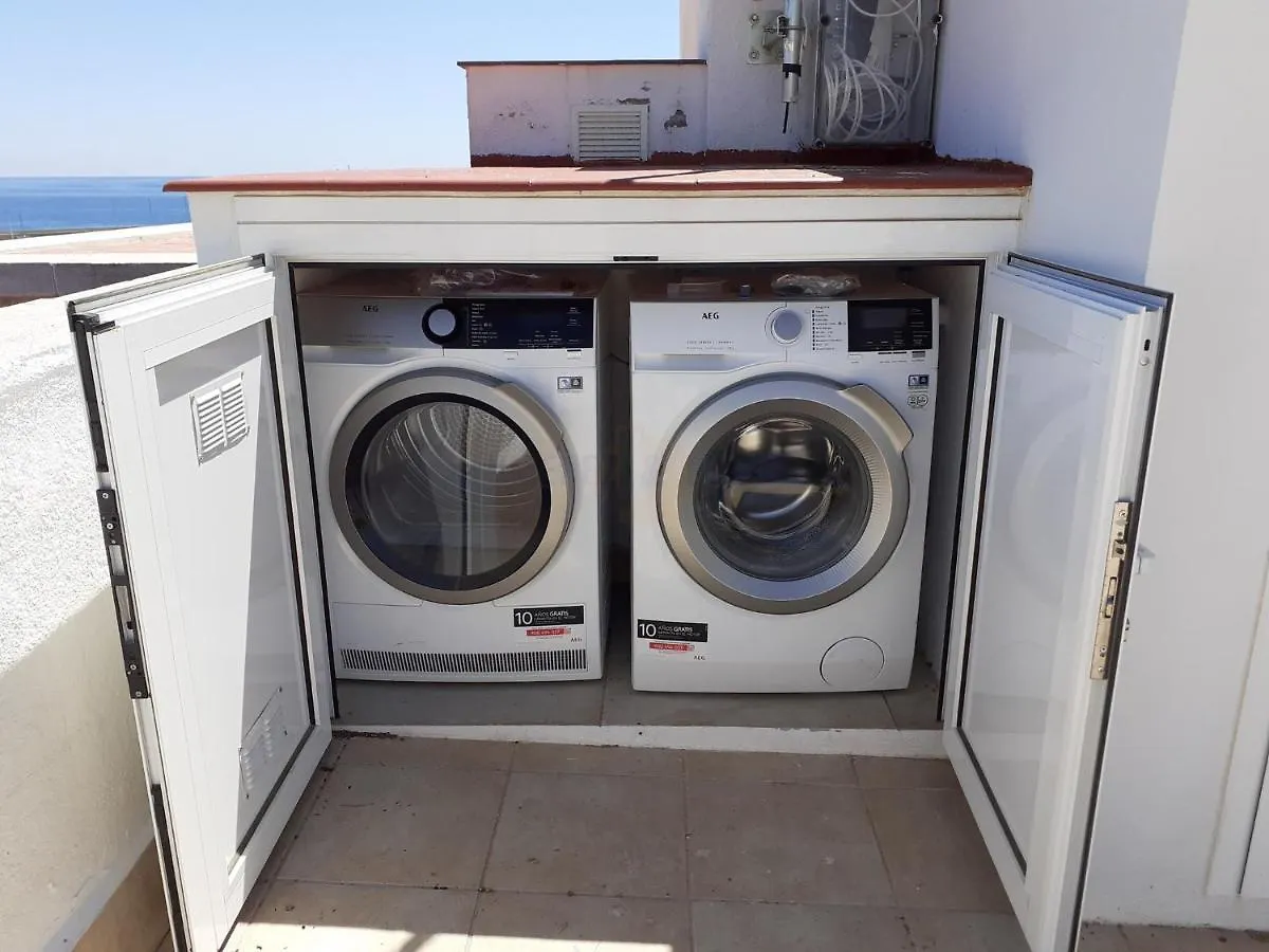 아파트 Apartamentos Dins Mar Apto. 5 토르뎀바라